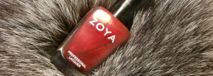 лак Zoya Isla (№495) и его помощники