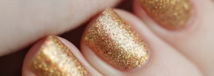 Essence Colour & Go Nail Polish 121 Gold Fever (3 варианта его носки)