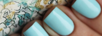 Morgan Taylor Professional Nail Lacquer #50070 Сould Have Foiled Me и #50092 Water Baby