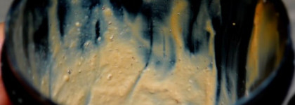 Хотите побаловать свои волосы? Поможет вам в этом замечательный кондиционер Lush H’Suan Wen Hua