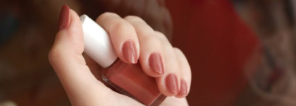 Essie 218A - All tied up