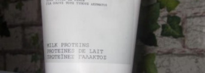 Аромат йогурта от Korres Foaming Cream Cleanser  Milk Proteins