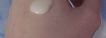 Аромат йогурта от Korres Foaming Cream Cleanser  Milk Proteins