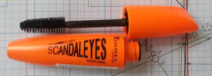 Rimmel Volume Flash ScandalEyes 001 Black