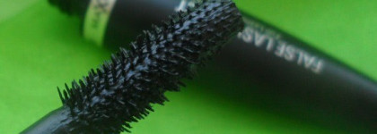 Тушь False Lash Effect Mascara от Max Factor