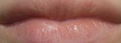 Помада Shiseido Shimmering Rouge, PK (Pink Champange)311