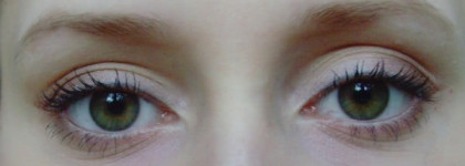 Avon. Палитра для глаз "8 в 1" ("8 in 1" Eye palette neutral tones)