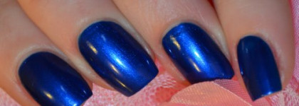 Essie #92 Aruba Blue