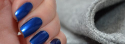 Essie #92 Aruba Blue