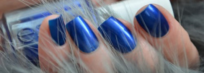 Essie #92 Aruba Blue