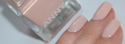 Шесть нежных маникюров с Anny и OPI