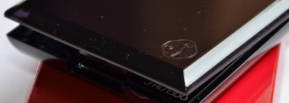 Shiseido Luminizing Satin Eye Color Trio RD 299 Beach Grass