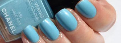 Самые летние: Chanel le vernis 551 Coco Blue, 577 Mimosa, 549 Distraction