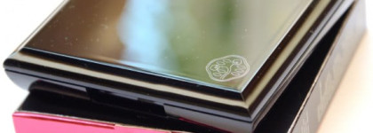 Shiseido Luminizing Satin Eye Color Trio RD 711 Pink Sands