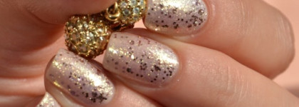 A-England She Walks In Beauty