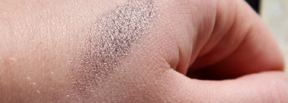 Chanel Ombre Essentielle Soft Touch Eyeshadow #101 Gri-Gri