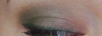 Редкий вид или Тени Chanel Irrelle Duo Silky Eyeshadow Duo №70 Emerald Coast