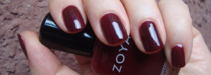 Лак для ногтей  Zoya Stacy