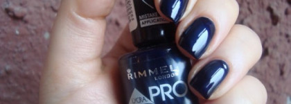 Лак Rimmel №400 Blue Vogue