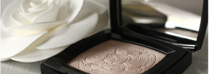 Chanel Illumination Powder Jardin de Camelias