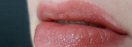 Guerlain KissKiss Maxi Shine Volume Effect Toffee Shine #645