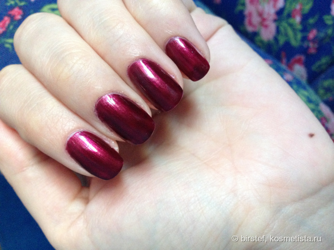 Мои лаки CND Vinylux оттенки masquerade #130  и  wildfire#158