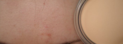 Моя "Лучшая подруга" матирующая пудра Veryme # 20531.1 оттенок light  (Oriflame)