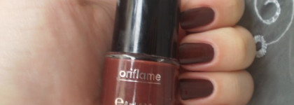 Совсем некалорийный шоколад - лак для ногтей Oriflame # 20791.1 (dark brown)
