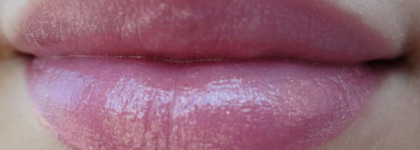 Коллекция помад "Power shine" от Oriflame(оттенки Trendy Berry, Golden Clover, Pink bloom, Gold, Pink punch)