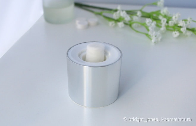 Усиление эффекта лосьонов и сывороток с нетканой маской из хлопка Muji Compressed Face Mask