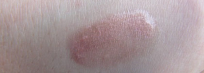 Блеск для губ Make Up Factory серии High Shine Lip Gloss