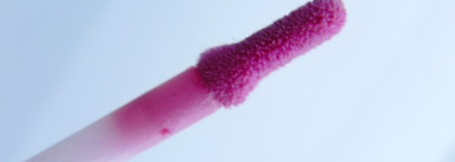 Блеск для губ Revlon Colorburst №010 Hot Pink