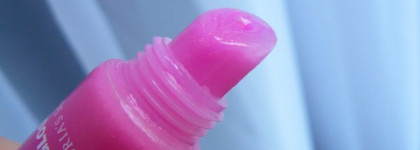 Розовый-розовый блеск от Victoria's secrets Beauty Rush lip gloss