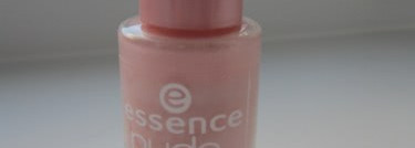 Непонятый мной Essence Nude Glam 02-iced strawberry cream