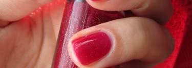 Искристая малина от Maybelline NY Colorama №54