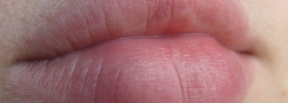 Ярко и сочно с Rimmel Vinyl Gloss 270 fashion icon