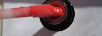 Ярко и сочно с Rimmel Vinyl Gloss 270 fashion icon