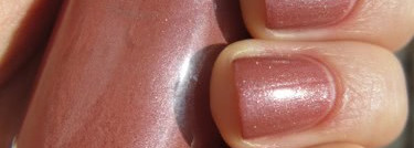 Невнятный искристый беж от Maybelline NY Colorama