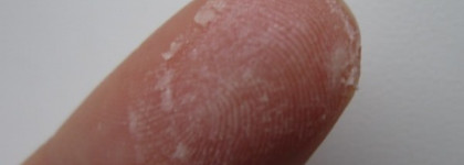 Основа под тени от Avon и Vivienne Sabo