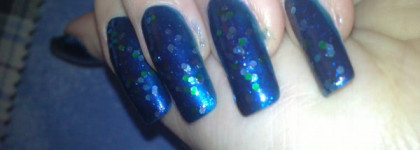 Лазурные грезы с Essence 78 blue addicted