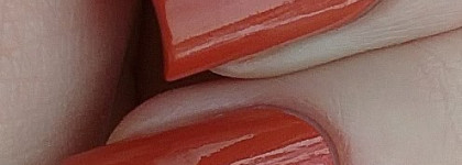 OPI — Chop-Sticking to My Story + Kleancolor — 138 Holo Orange