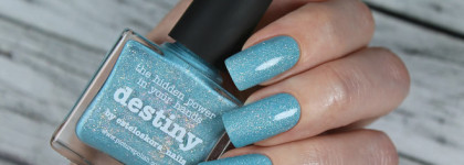 Nail polish Picture pOlish — "Destiny"