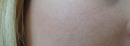 Мои недавние приобретения: Estee Lauder DayWear BB и Clinique long last glosswear SPF 15