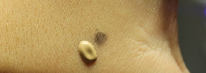 Chanel Vitalumiere Aqua тон 20 Beige