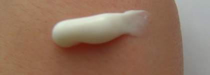 OPI Avoplex Nail & Cuticle Replenishing " Smooth Operator "