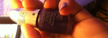 двухцветный маникюр с SH 270 Lacey Lilac и Pupa №401