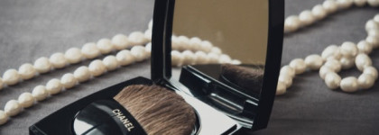 Chanel Les Beiges Healthy Glow Sheer Powder SPF 15 Pa++  №10