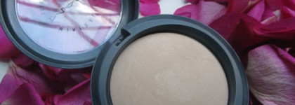 Припудрим носик с MAC Mineralize skinfinish natural poudre в оттенке Medium