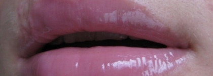 Блеск для губ Lumene Wild Rose Volume Lip Gloss #25