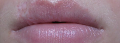 Блеск для губ Lumene Wild Rose Volume Lip Gloss #25